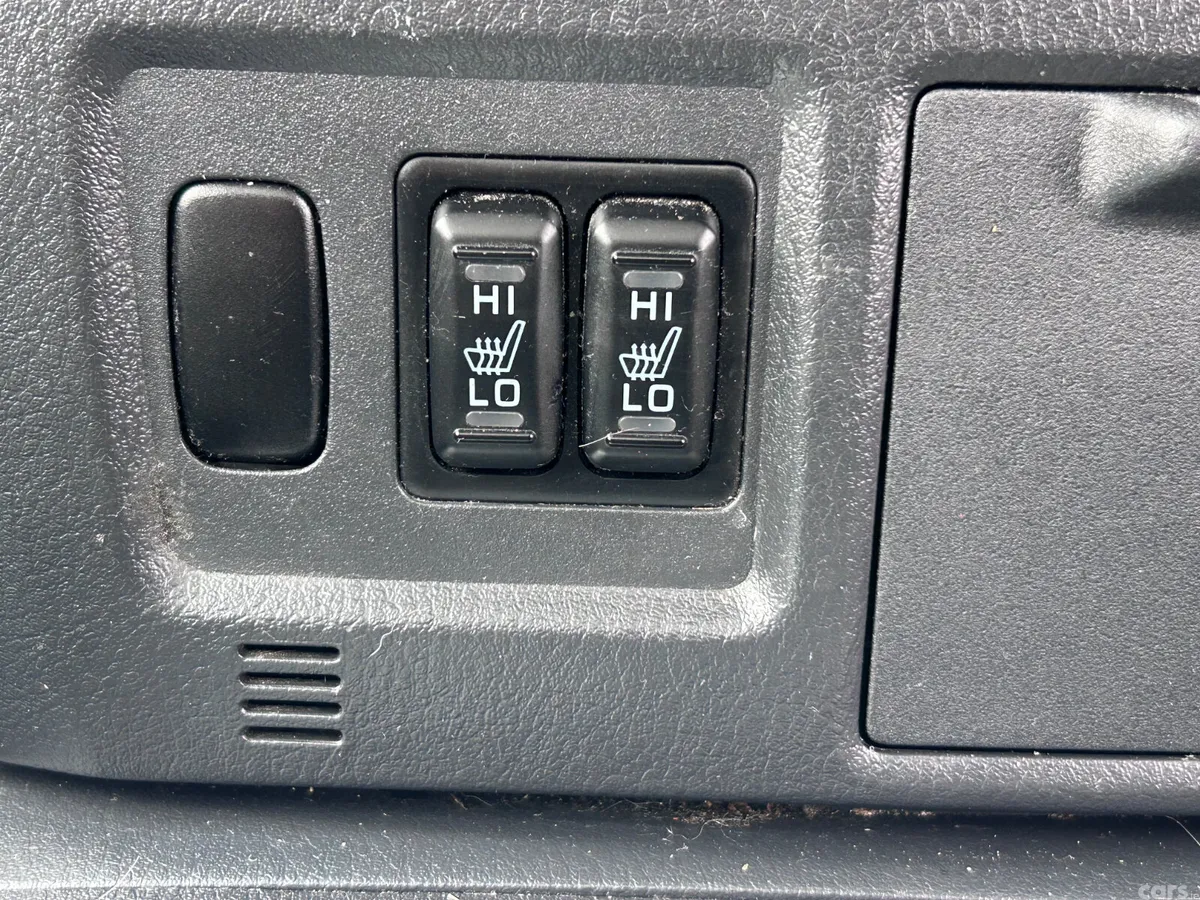 Mitsubishi Pajero SUV, Diesel, 2017, Silver