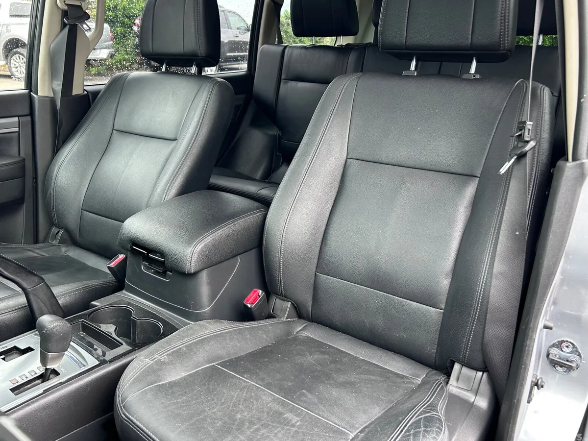Mitsubishi Pajero SUV, Diesel, 2017, Silver