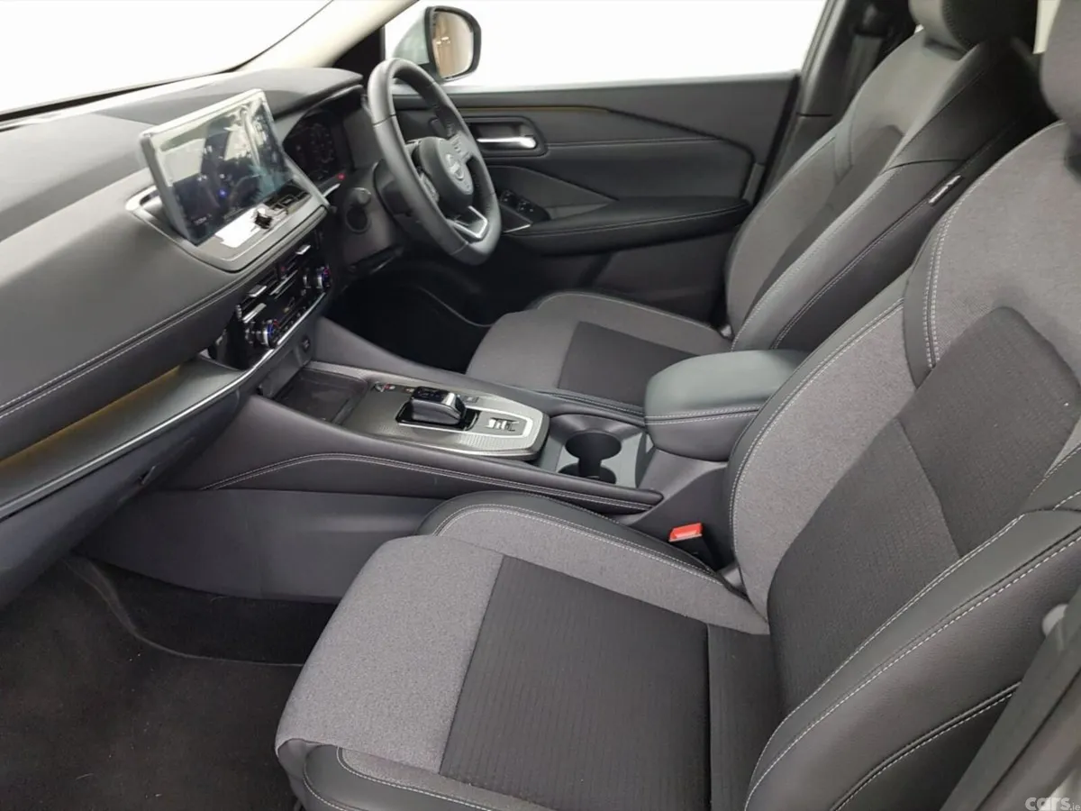 Nissan Qashqai MPV, Petrol Hybrid, 2026, Grey