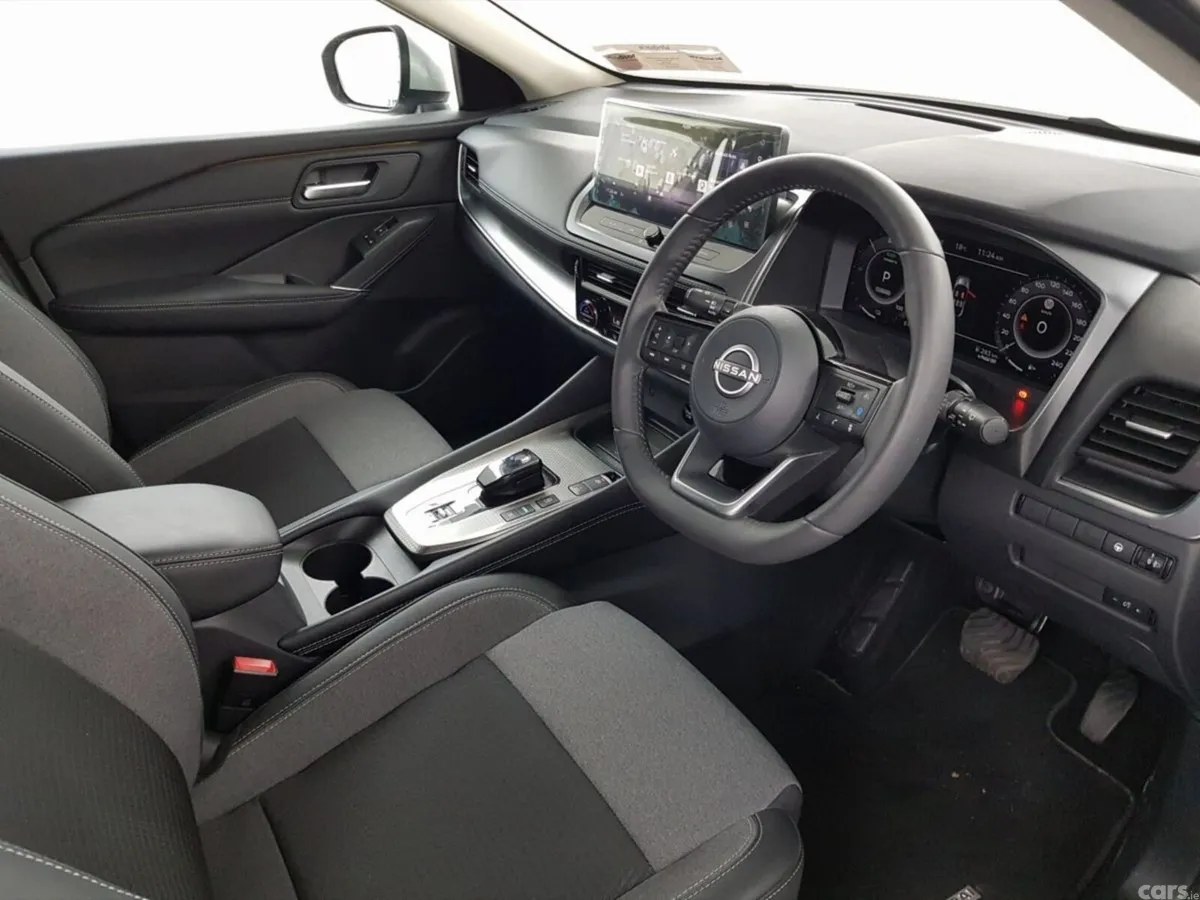Nissan Qashqai MPV, Petrol Hybrid, 2026, Grey