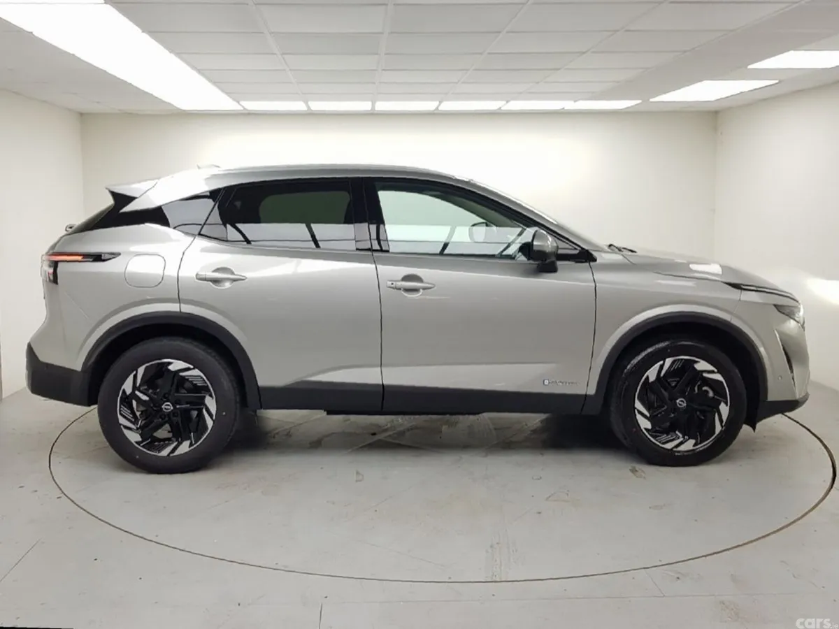 Nissan Qashqai MPV, Petrol Hybrid, 2026, Grey