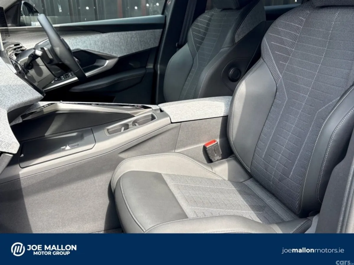 Peugeot 3008 MPV, Petrol Hybrid, 2026, Grey