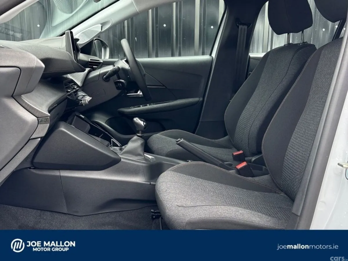 Peugeot 208 Hatchback, Petrol, 2027, White