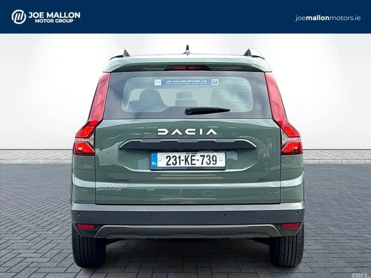 Dacia Jogger MPV, Petrol, 2023, Grey