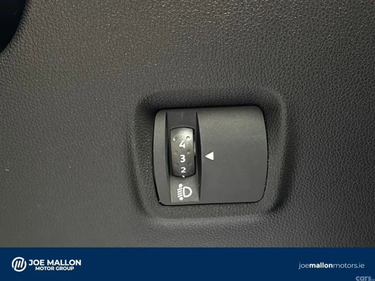 Dacia Jogger MPV, Petrol, 2023, Grey