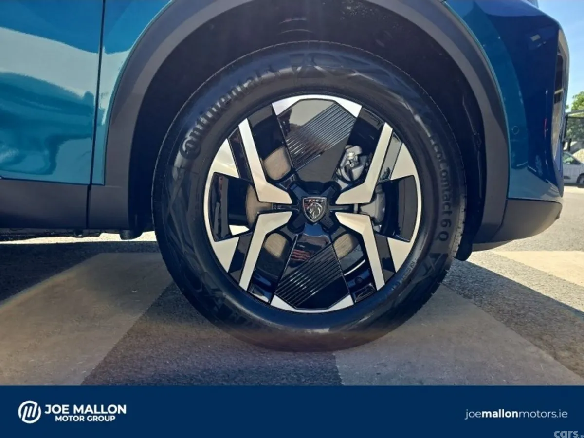 Peugeot 2008 SUV, Petrol Hybrid, 2027, Blue