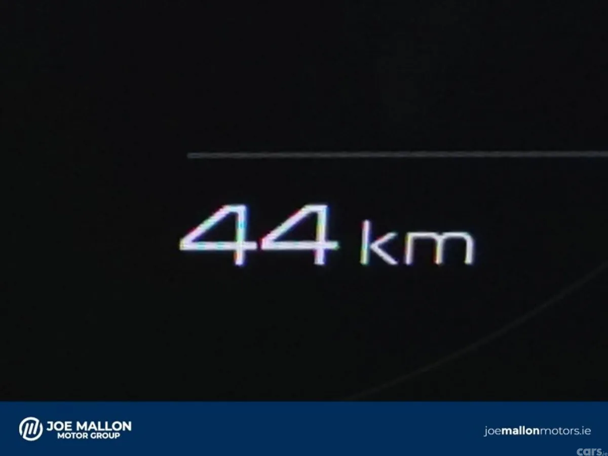 Peugeot 5008 SUV, Electric, 2027, White