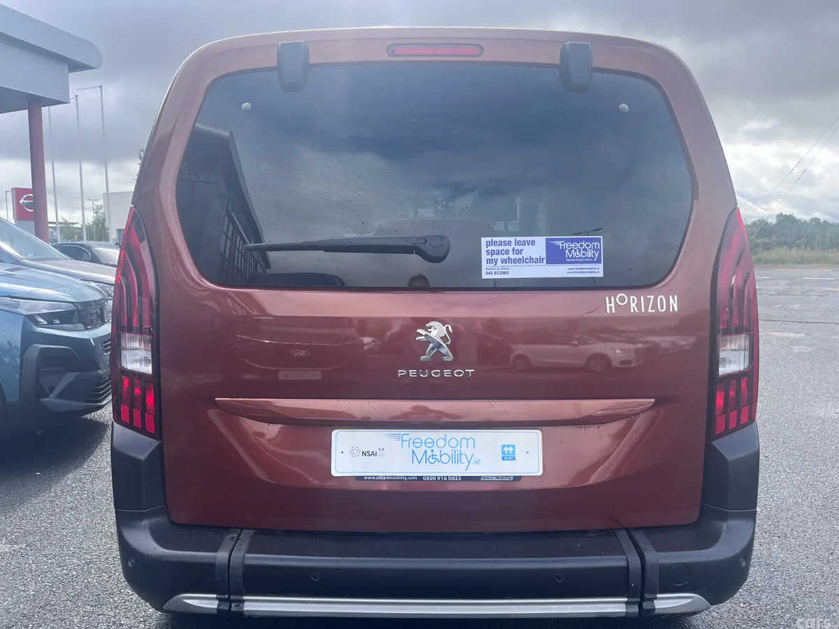 Peugeot Rifter MPV, Diesel, 2019, Brown
