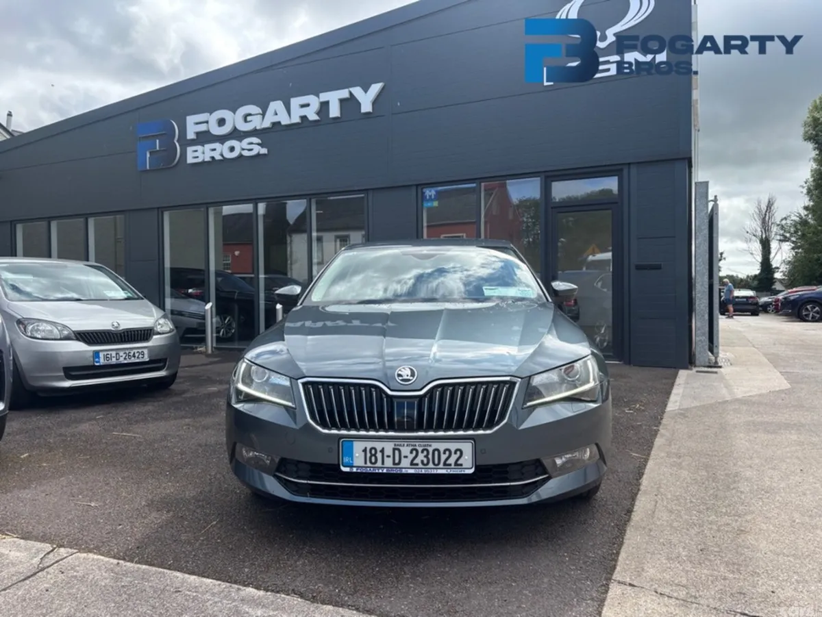 Skoda Superb Saloon, Diesel, 2018, Grey
