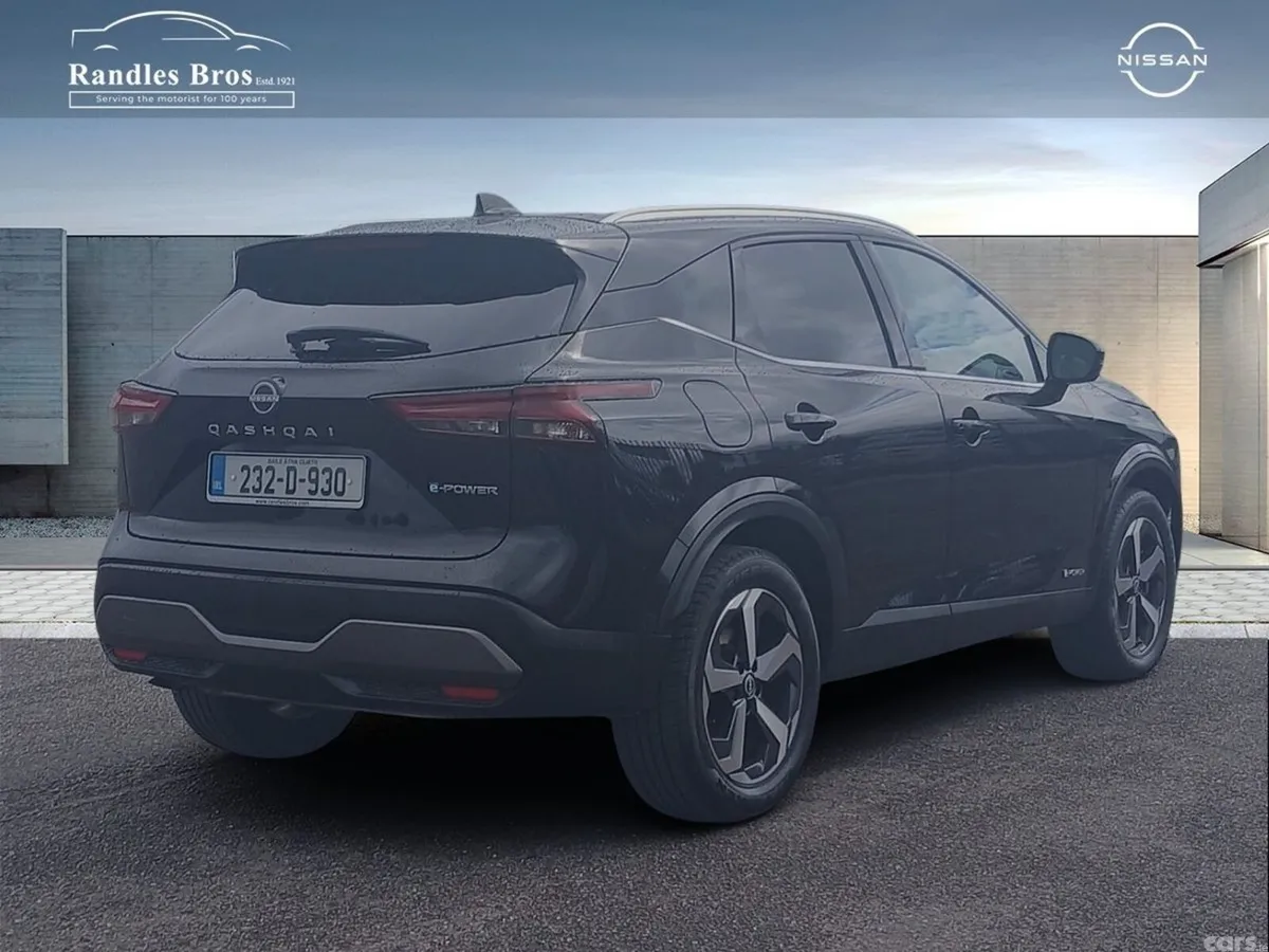 Nissan Qashqai MPV, Petrol, 2023, Black