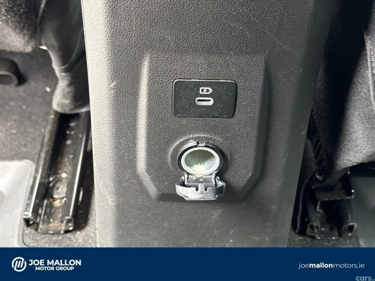 Dacia Jogger MPV, Petrol, 2025, Green