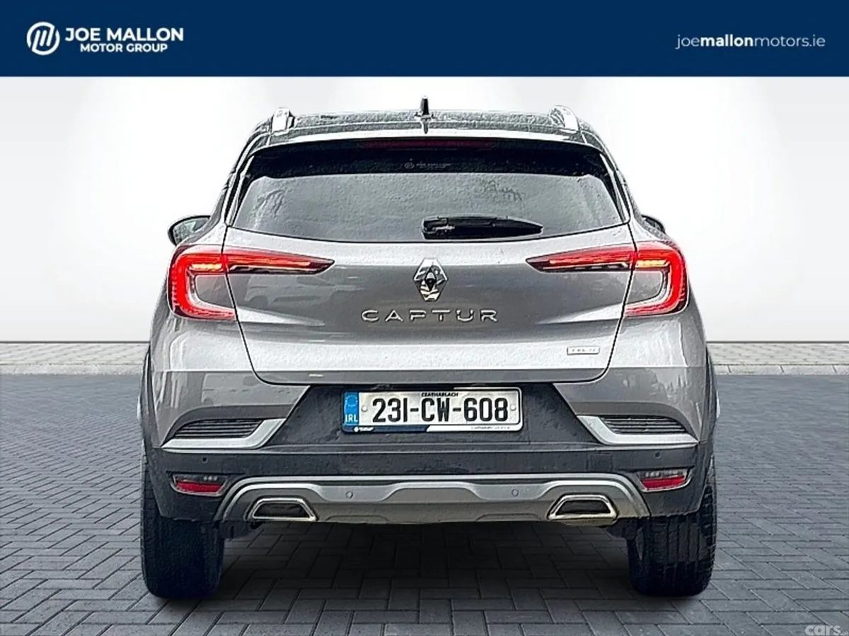 Renault Captur Hatchback, Petrol, 2023, Grey