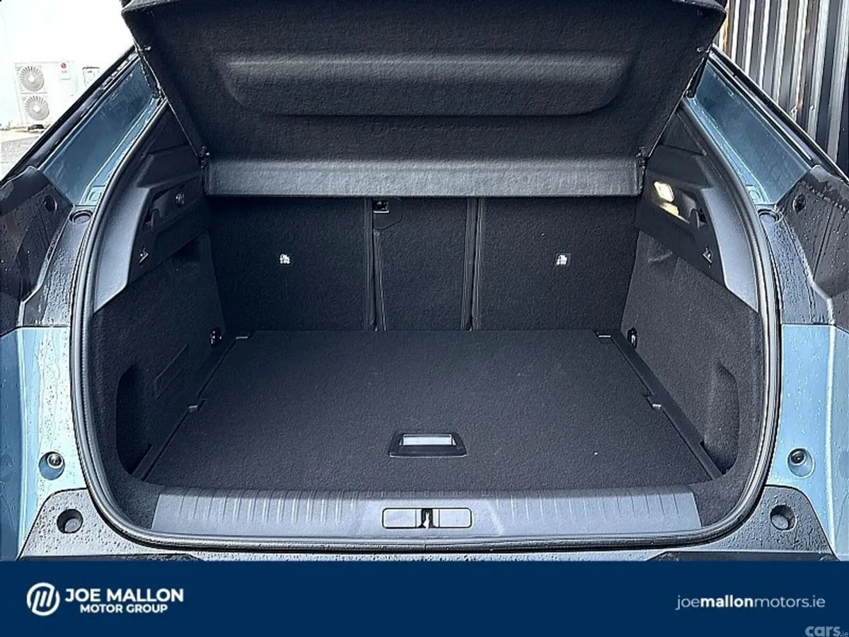 Peugeot 3008 SUV, Electric, 2027, Blue
