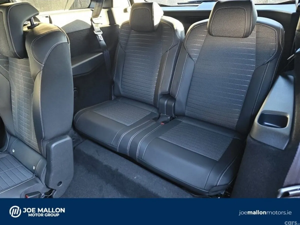 Peugeot 5008 SUV, Electric, 2027, Grey