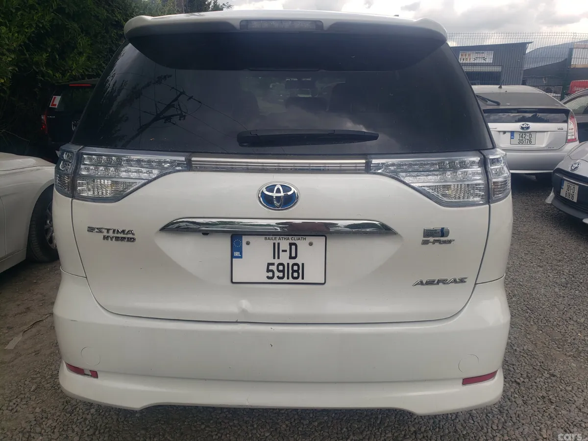 Toyota Estima MPV, Petrol Hybrid, 2011, White
