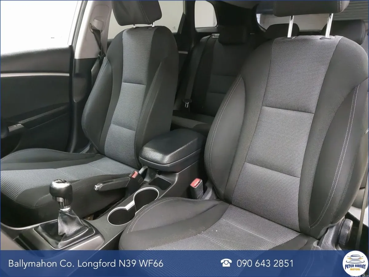Hyundai i30 Estate, Diesel, 2013, Silver