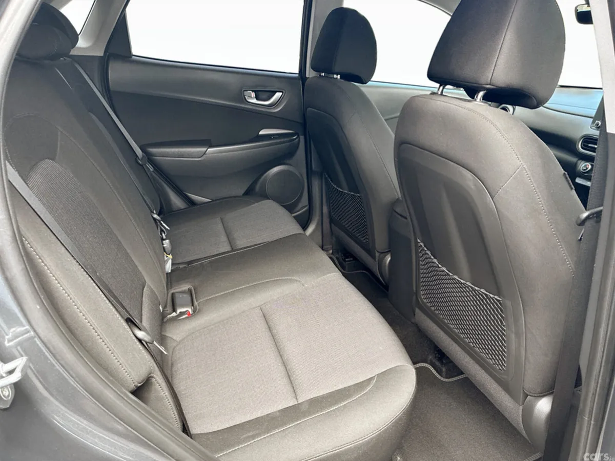 Hyundai KONA MPV, Petrol, 2022, Grey