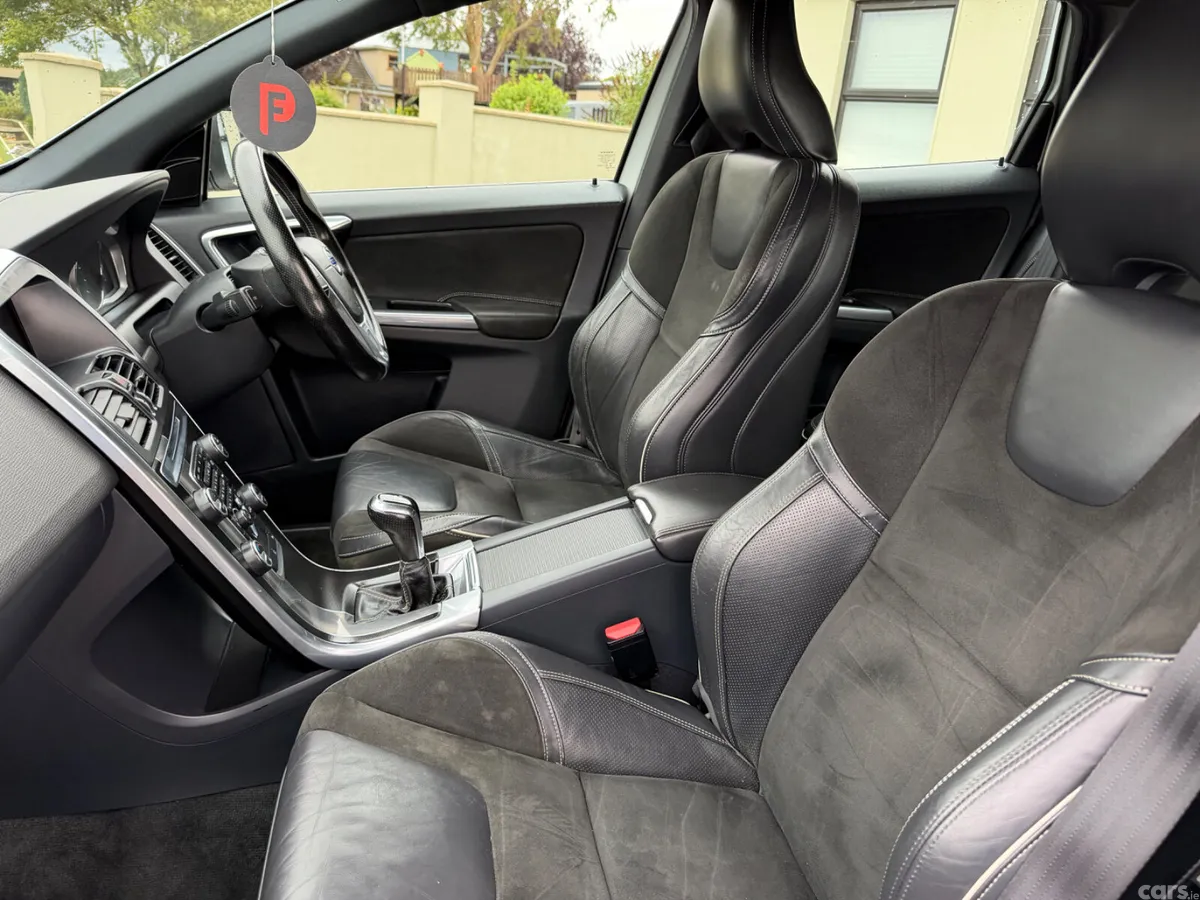 Volvo XC60 SUV, Diesel, 2018, White