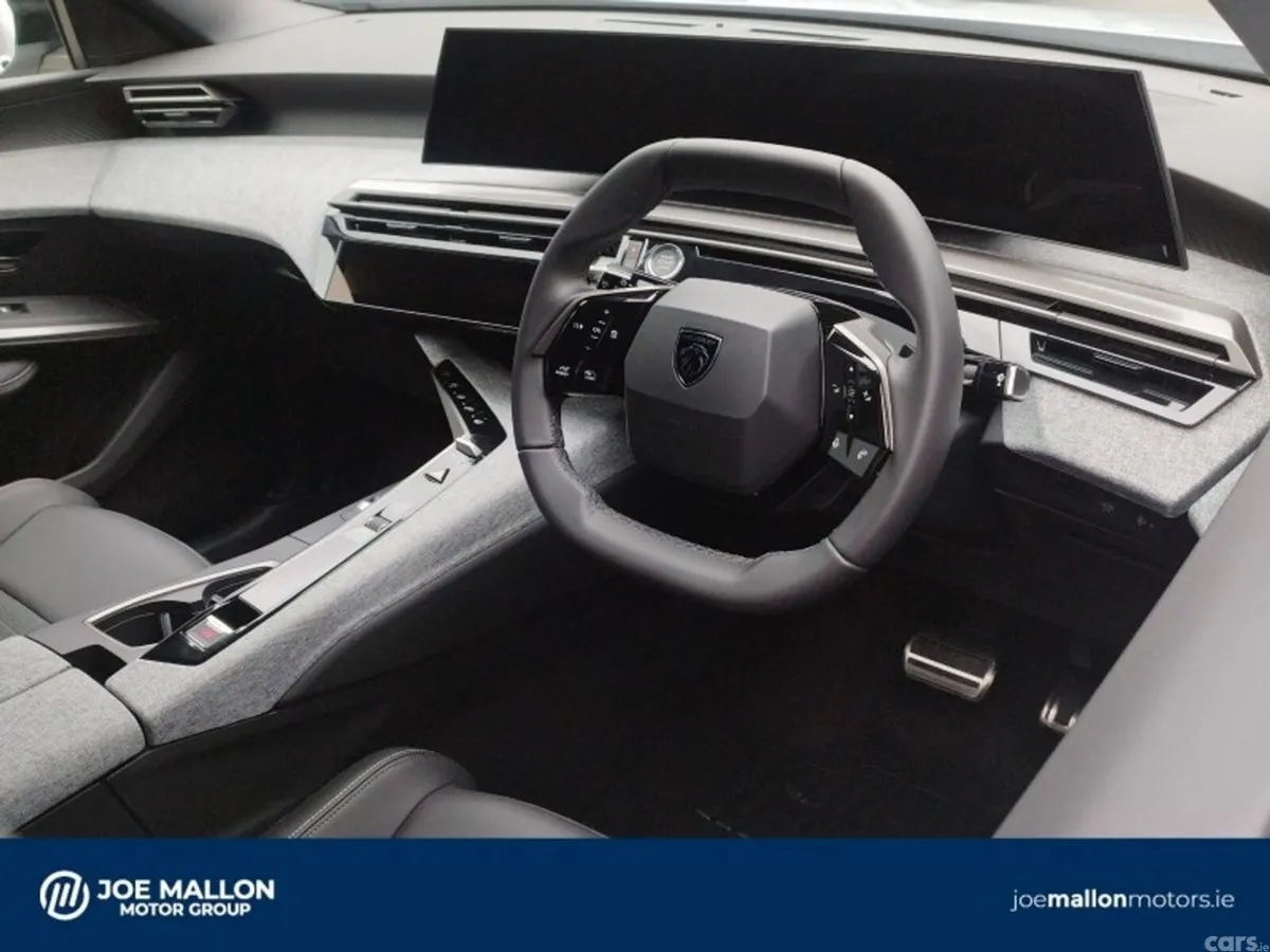 Peugeot 3008 SUV, Petrol Hybrid, 2027, White
