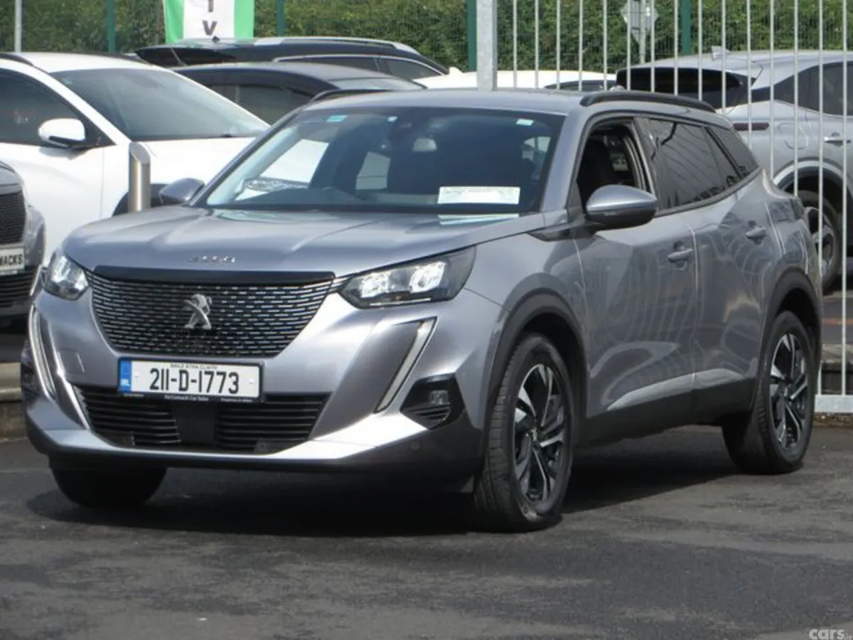 Peugeot 2008 MPV, Diesel, 2021, Grey