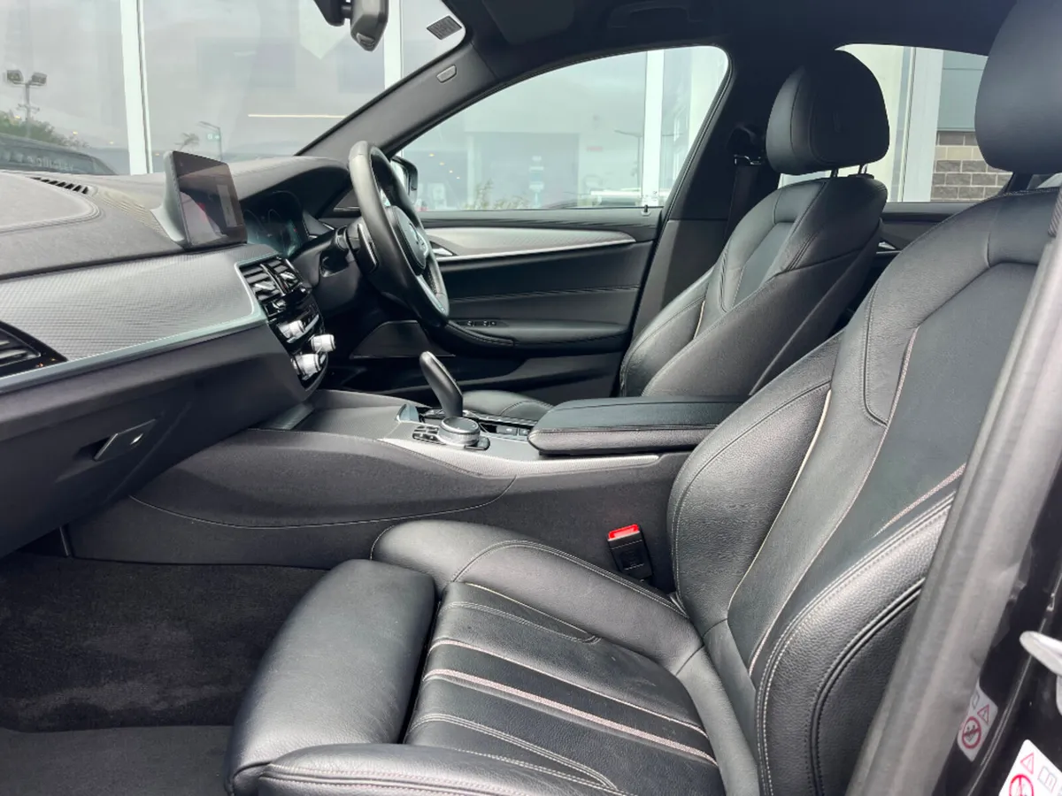 BMW 5-Series Saloon, Petrol Plug-in Hybrid, 2019, Grey