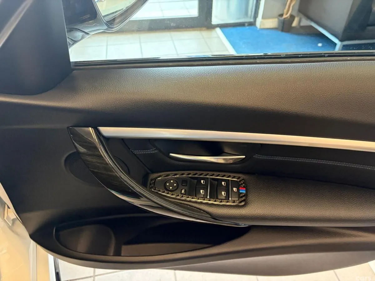 BMW 3-Series Saloon, Petrol Plug-in Hybrid, 2018, White