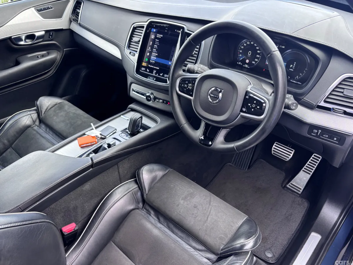 Volvo XC90 SUV, Petrol Plug-in Hybrid, 2021, Blue