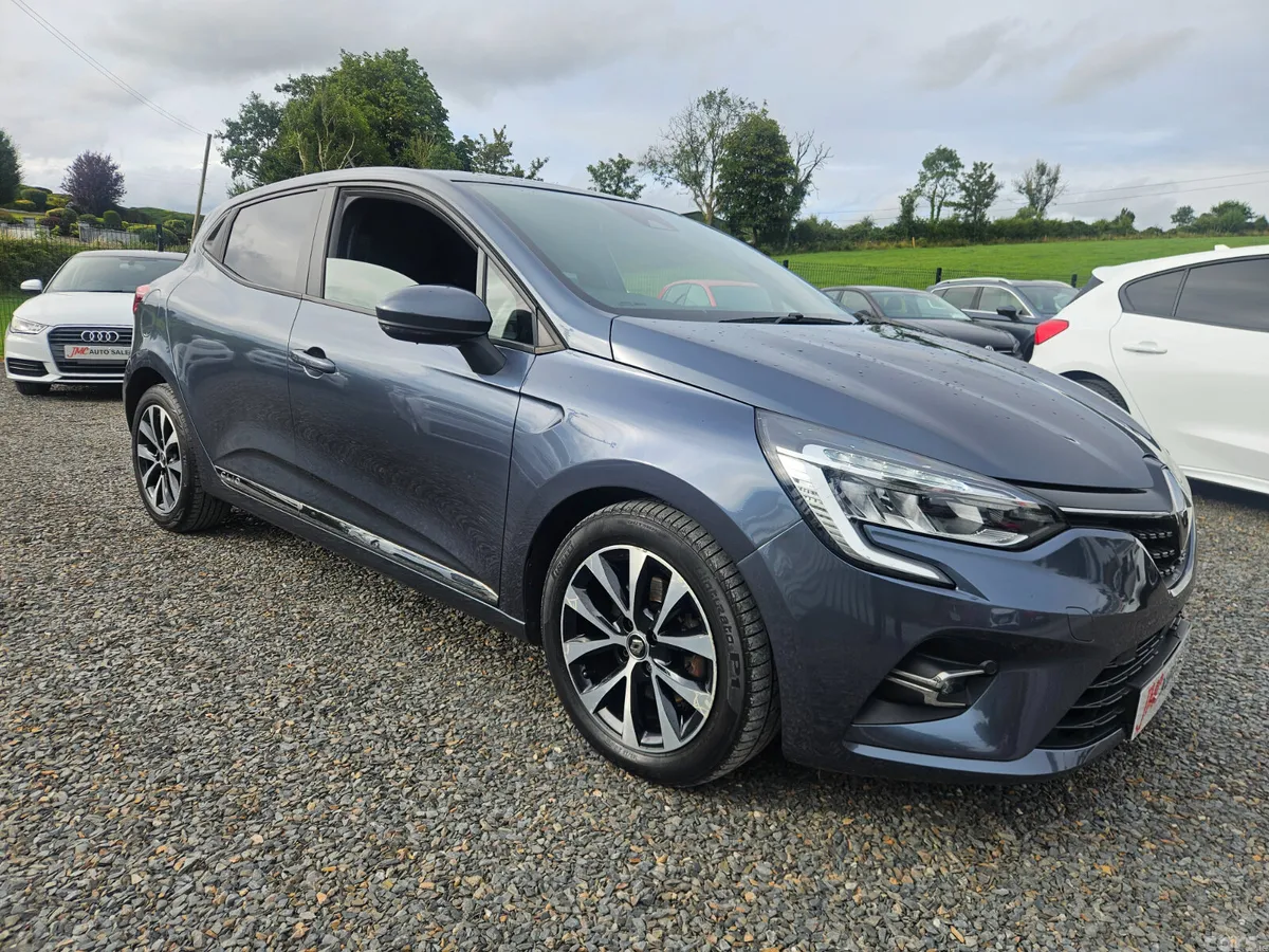 Renault Clio Hatchback, Diesel, 2019, Grey