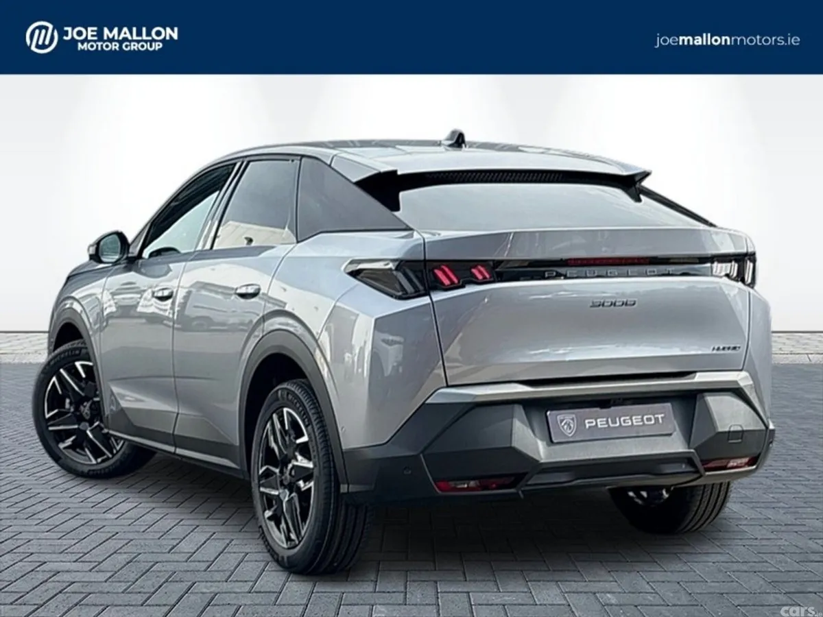 Peugeot 3008 MPV, Petrol, 2026, Grey