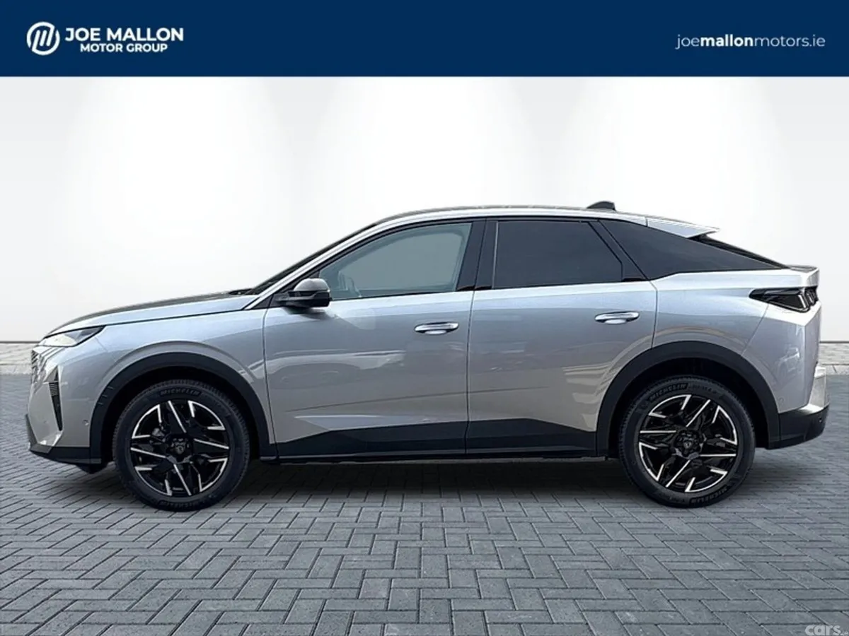 Peugeot 3008 MPV, Petrol, 2026, Grey
