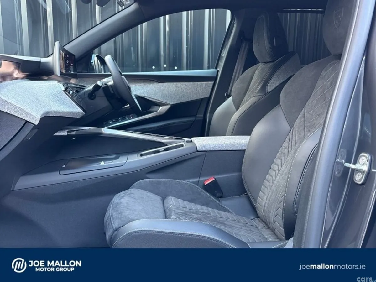 Peugeot 5008 SUV, Electric, 2027, Grey