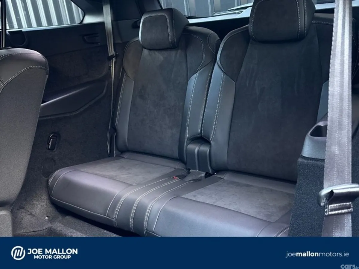 Peugeot 5008 SUV, Electric, 2027, Grey
