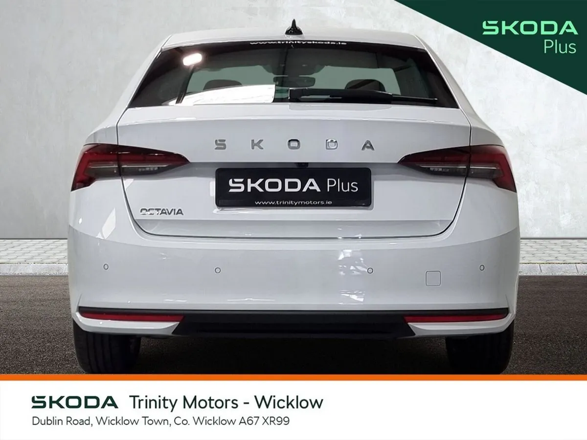 Skoda Octavia Saloon, Petrol, 2026, White