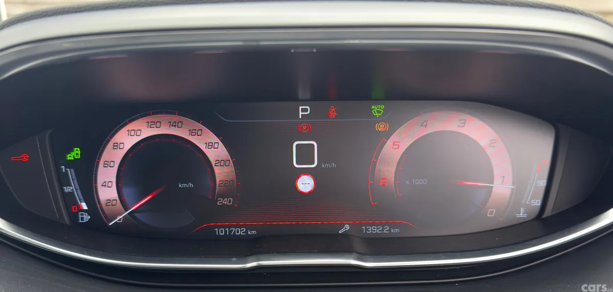 Peugeot 3008 SUV, Diesel, 2019, Green