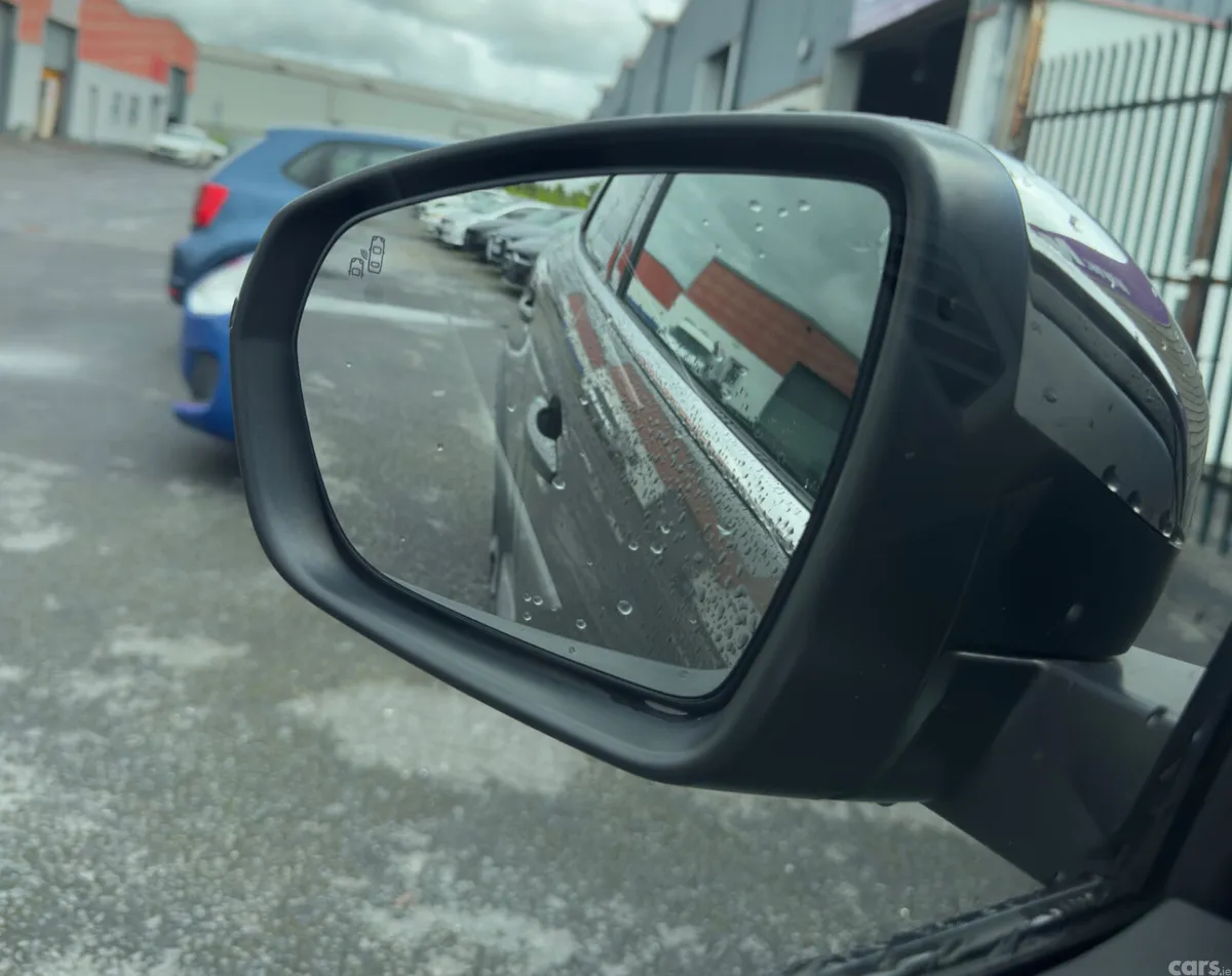 Peugeot 3008 SUV, Diesel, 2019, Green