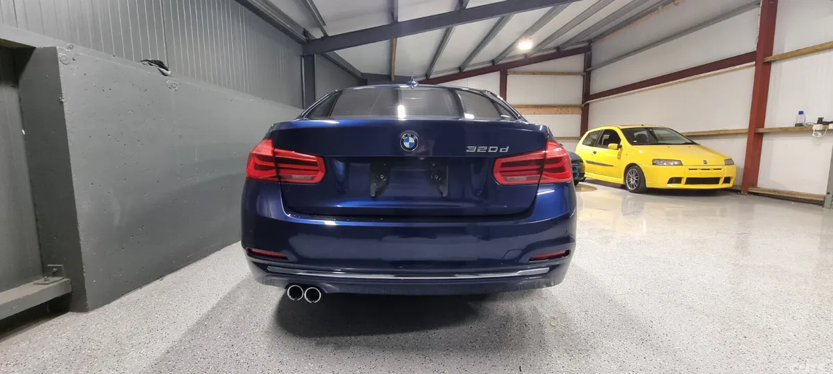 BMW 3-Series Saloon, Diesel, 2018, Blue