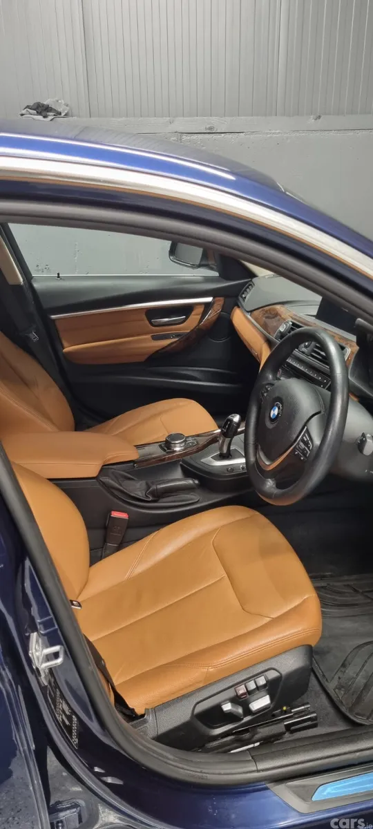 BMW 3-Series Saloon, Diesel, 2018, Blue