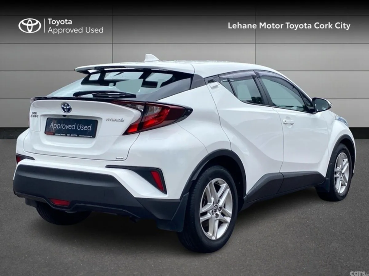 Toyota C-HR SUV, Petrol Hybrid, 2023, White