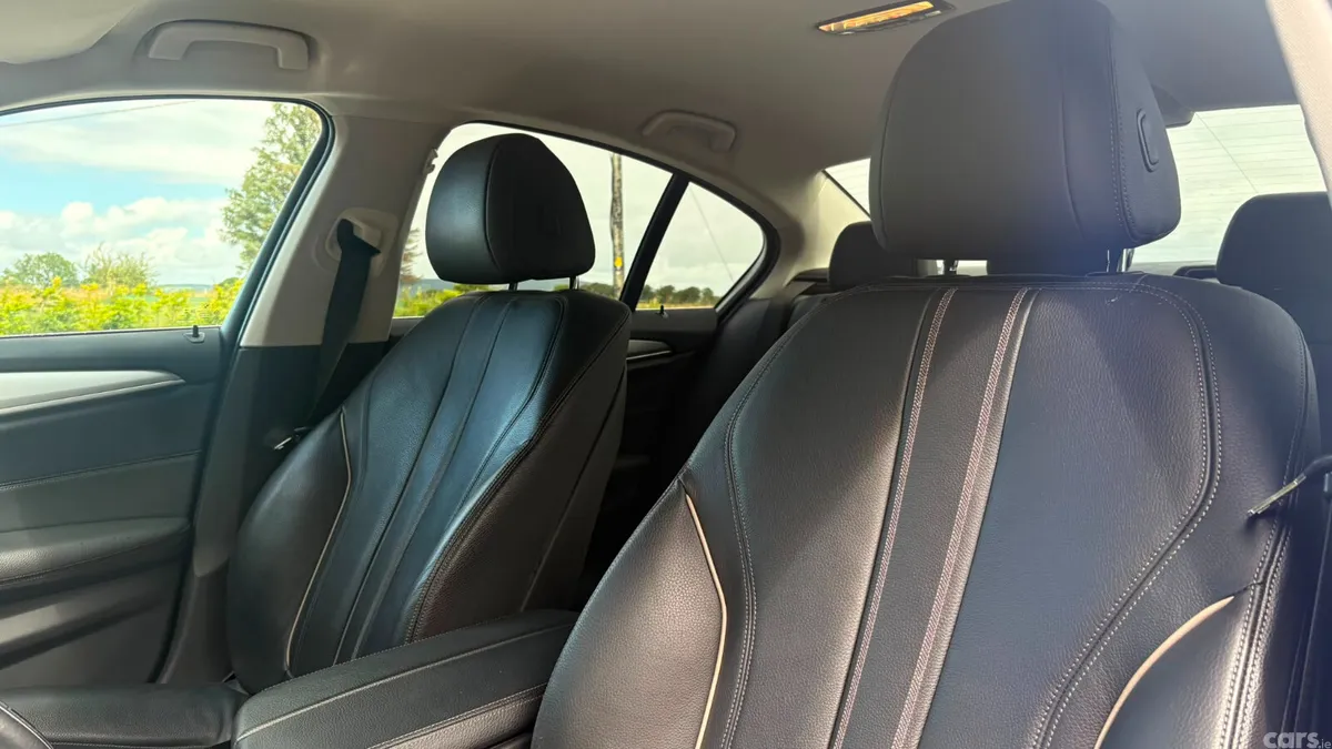 BMW 5-Series Saloon, Diesel, 2022, Blue