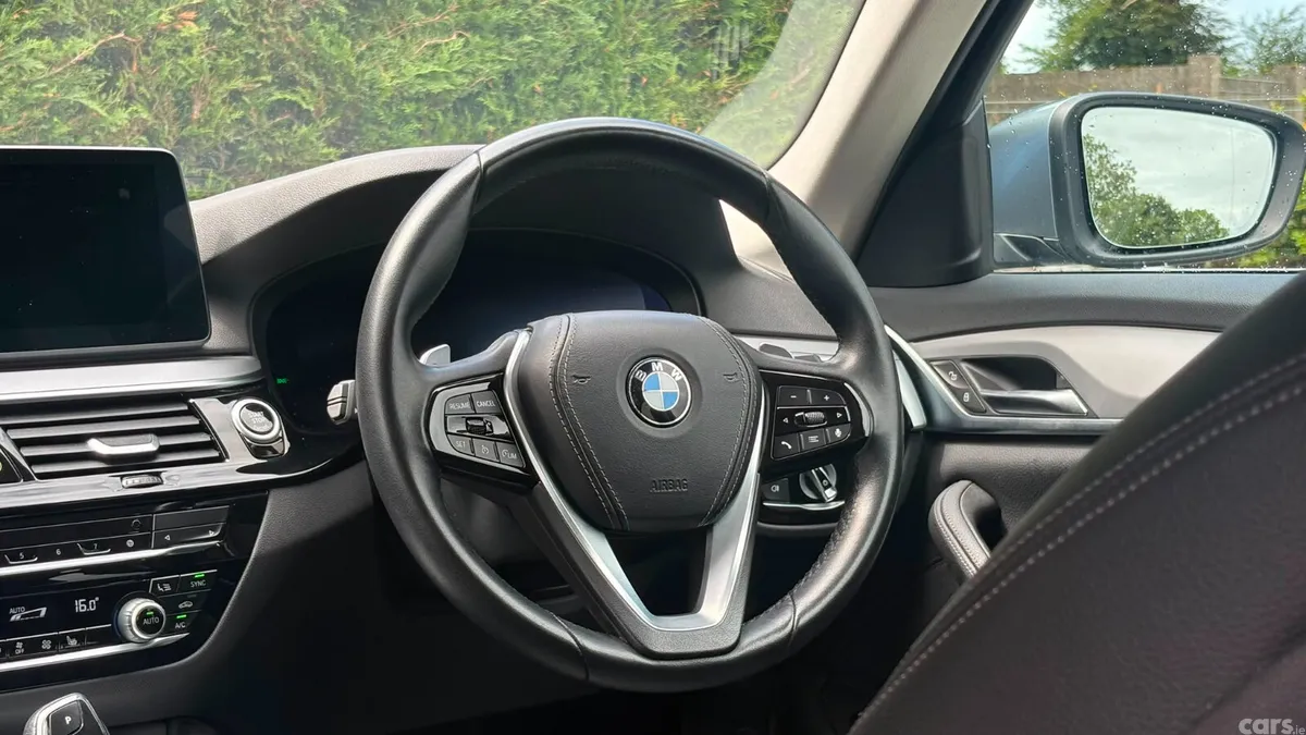 BMW 5-Series Saloon, Diesel, 2022, Blue
