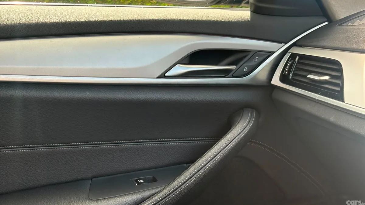 BMW 5-Series Saloon, Diesel, 2022, Blue