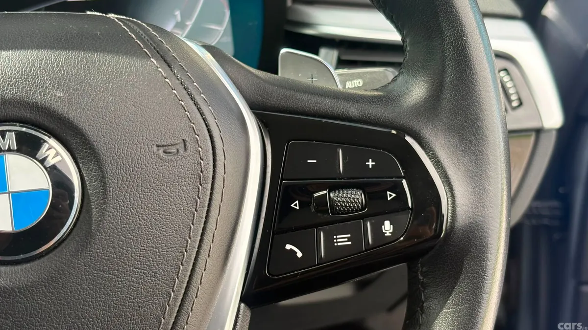 BMW 5-Series Saloon, Diesel, 2022, Blue