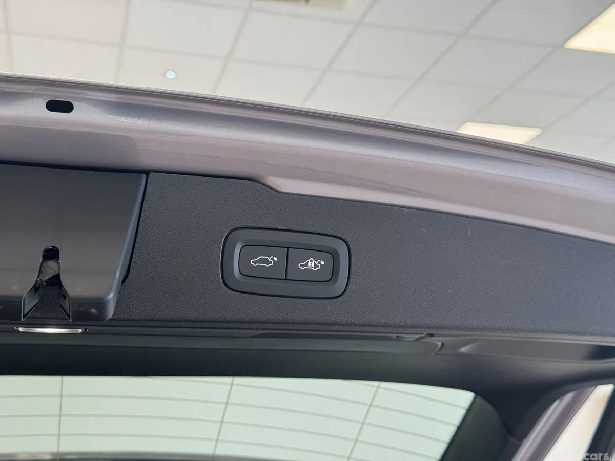Volvo V60 Estate, Petrol Plug-in Hybrid, 2026, Grey