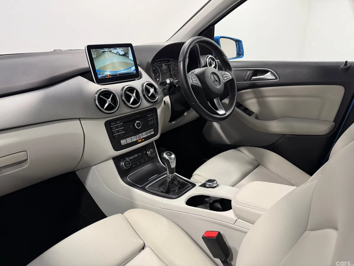 Mercedes-Benz B-Class MPV, Diesel, 2016, Blue