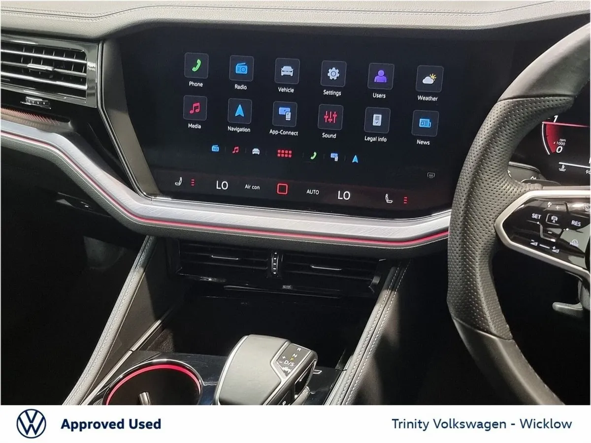 Volkswagen Touareg SUV, Diesel, 2024, Blue