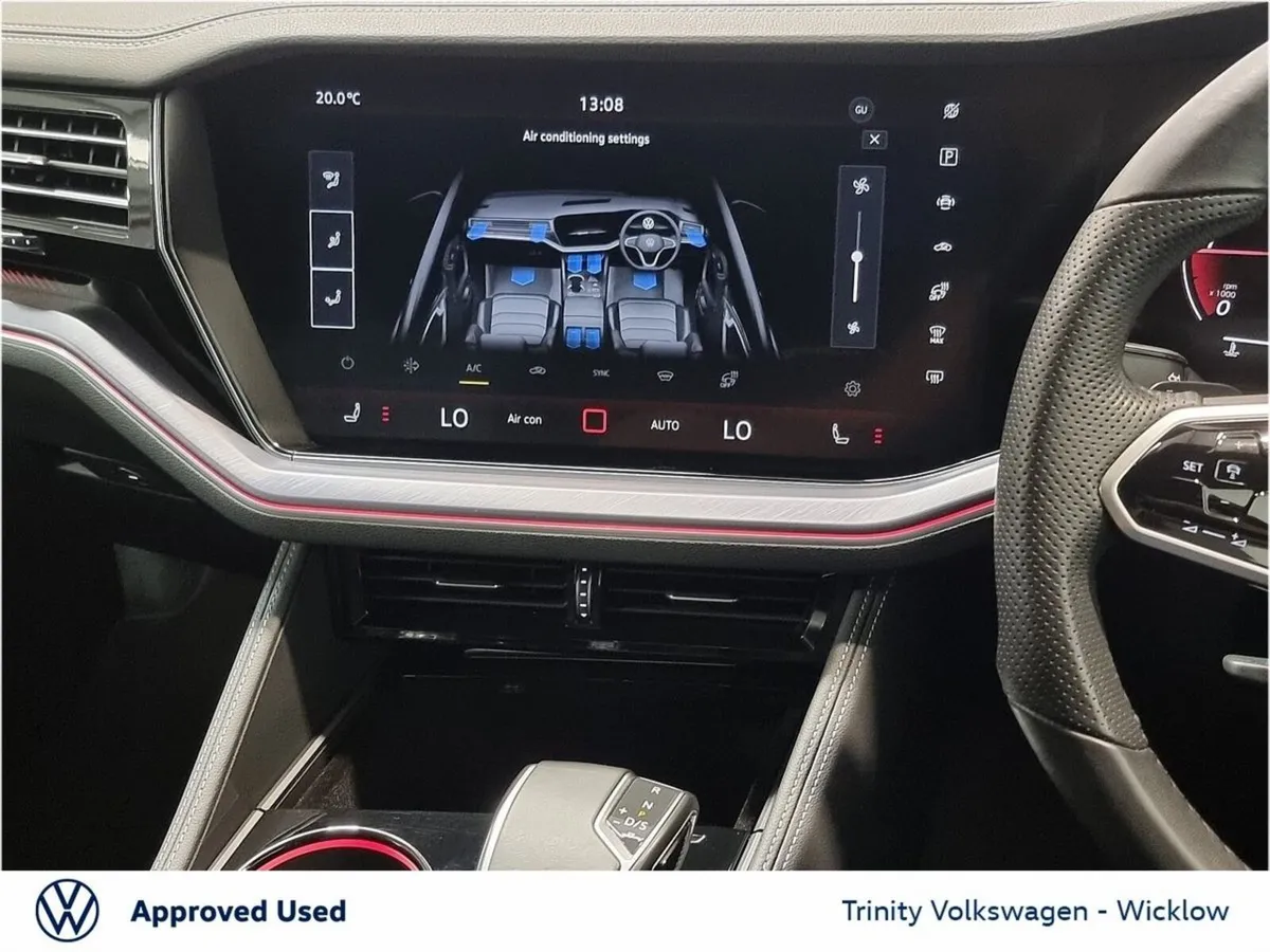 Volkswagen Touareg SUV, Diesel, 2024, Blue