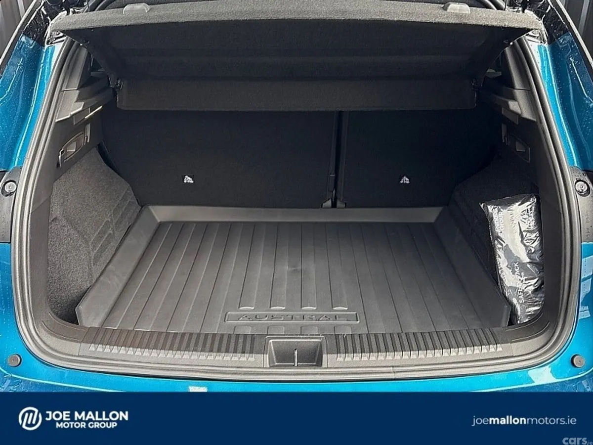 Renault Austral SUV, Petrol, 2027, Blue