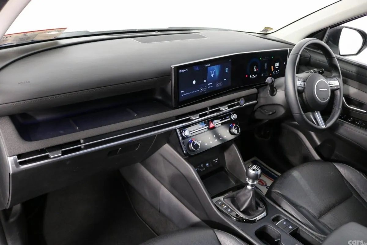 Hyundai Tucson SUV, Diesel, 2025, White