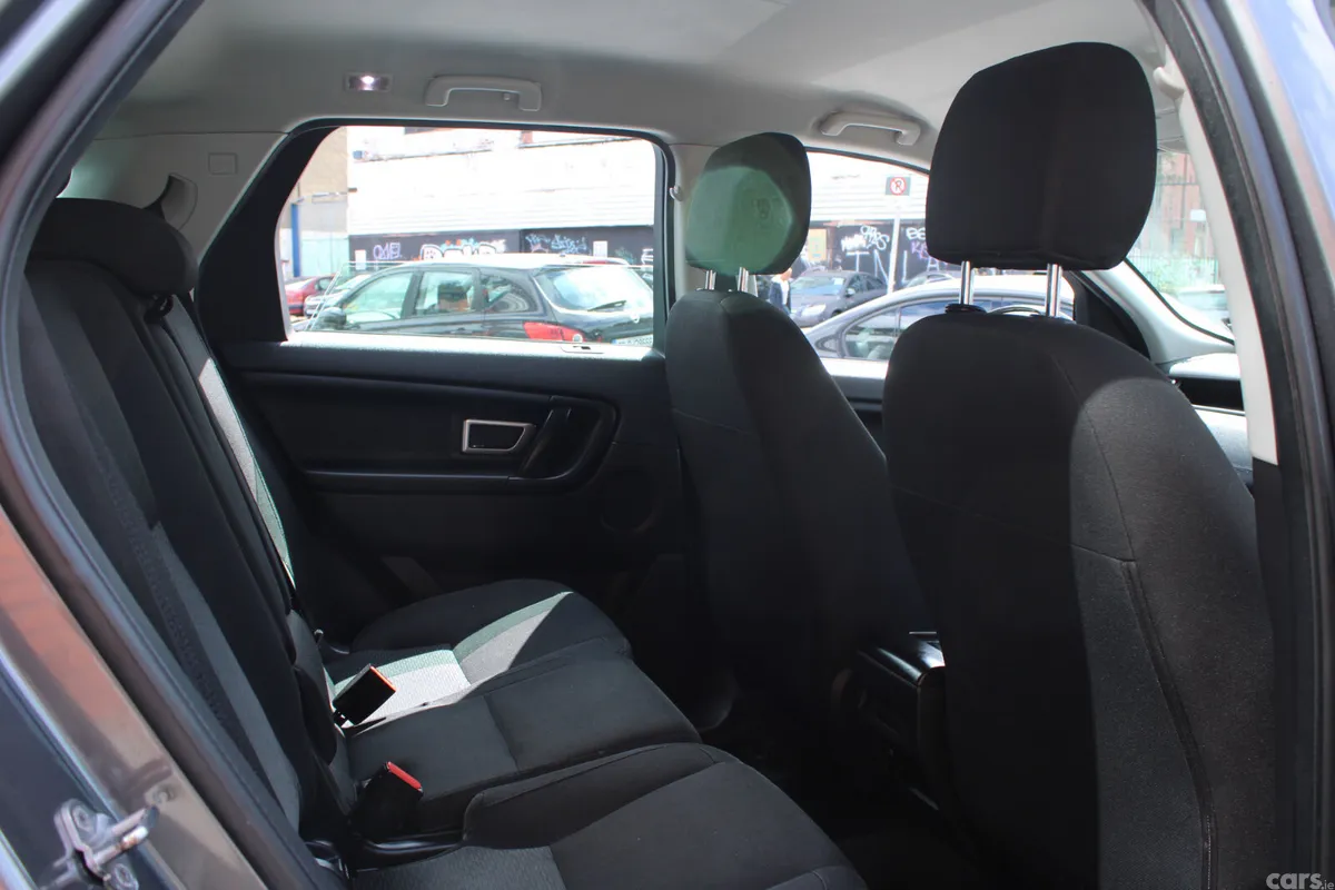 Land Rover Discovery Sport SUV, Diesel, 2015, Grey