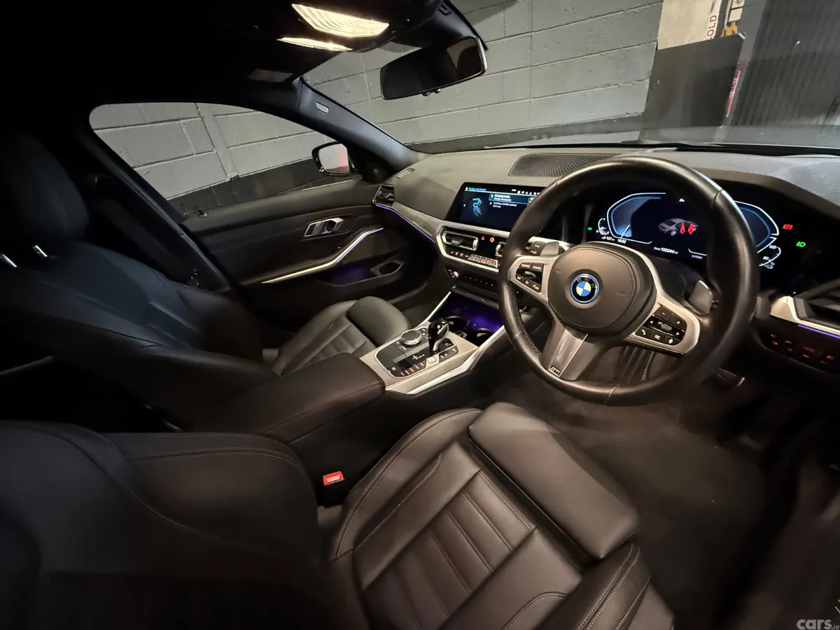 BMW 3-Series Saloon, Petrol Plug-in Hybrid, 2022, Grey